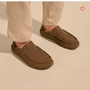 Men’s OluKai Moloā leather slippers brown/Kona coffee
NWT